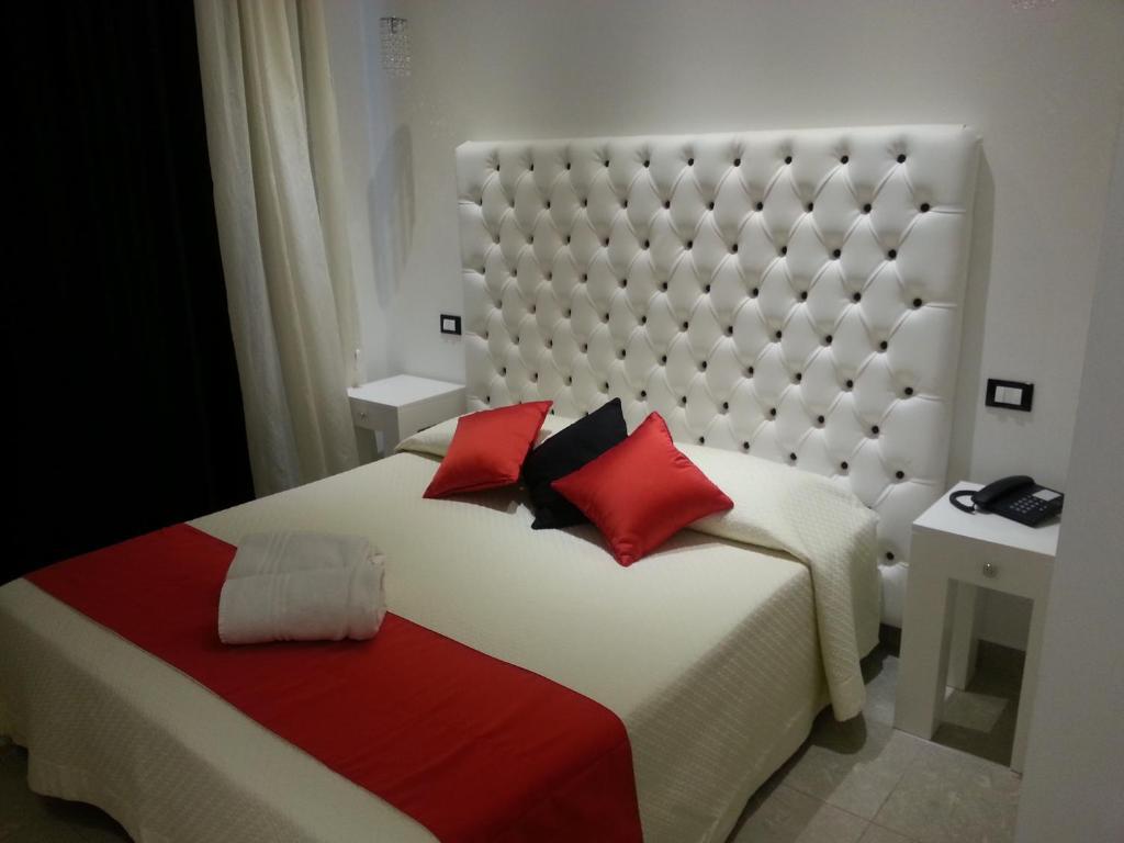 Platani Hotel Bolsena Esterno foto