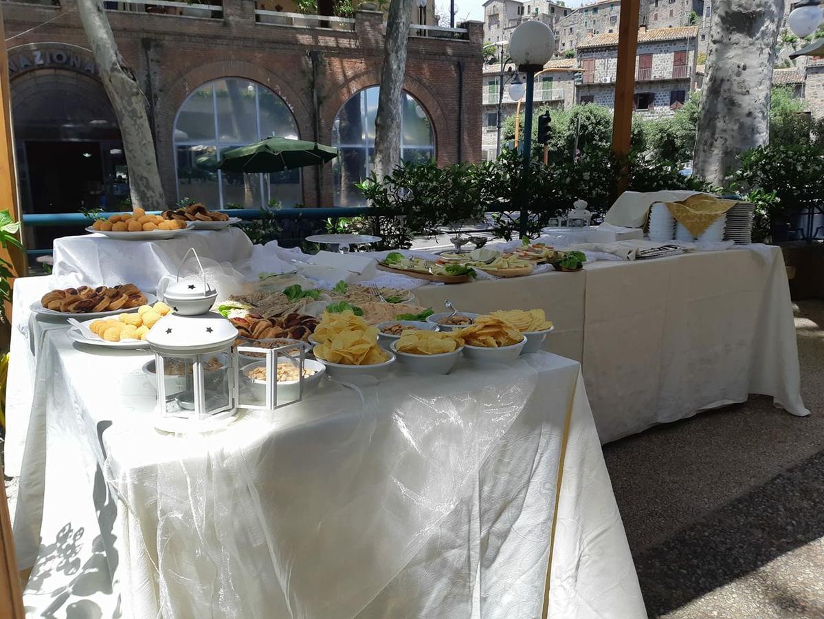 Platani Hotel Bolsena Esterno foto