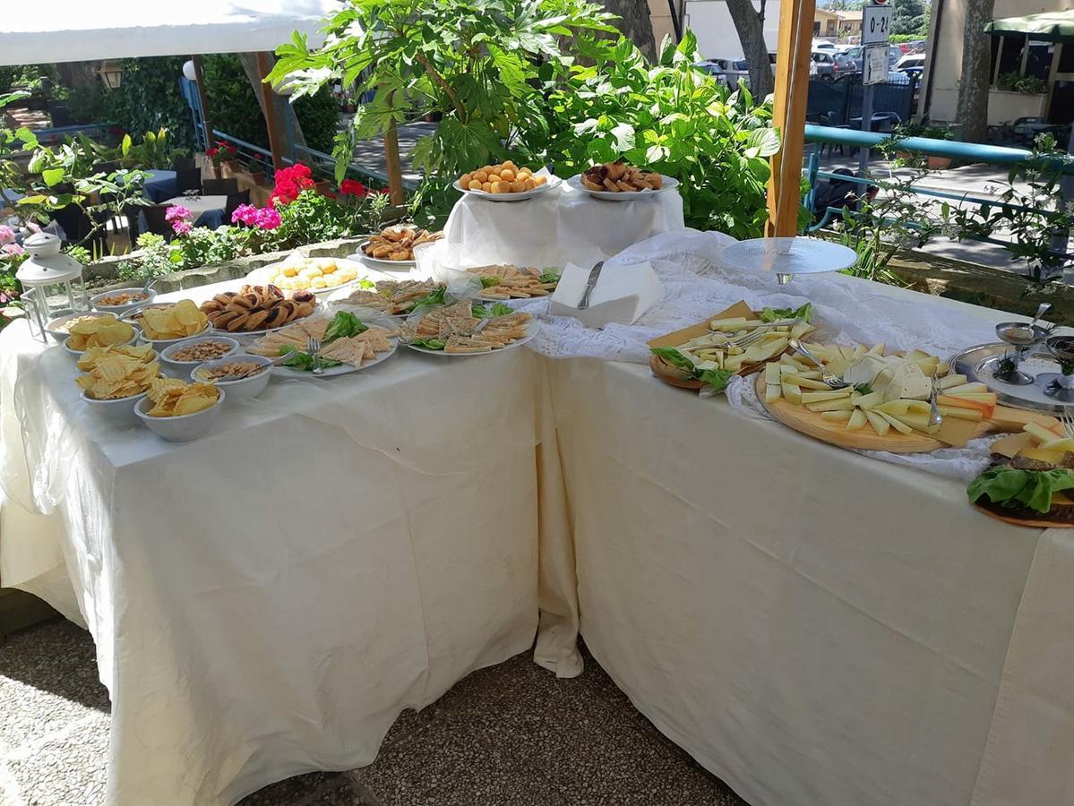 Platani Hotel Bolsena Esterno foto